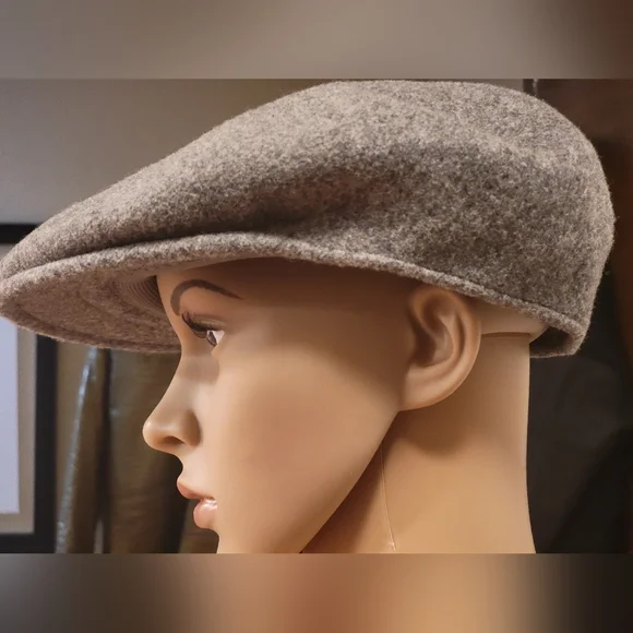 Grey Kangol Flat/Newsboy Style Cap - Picture 2 of 12